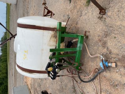 200 Gallon 3 Point Sprayer